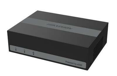 Enregistreur pentabrid 4 voies jusqu'à 4MP Disque eSSD intégré